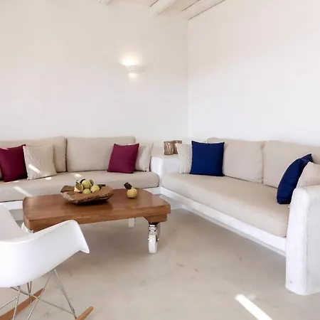 Villa Luxury Naxos Elegant Air Conditioning Private Pool 4 Bedroom Stelida